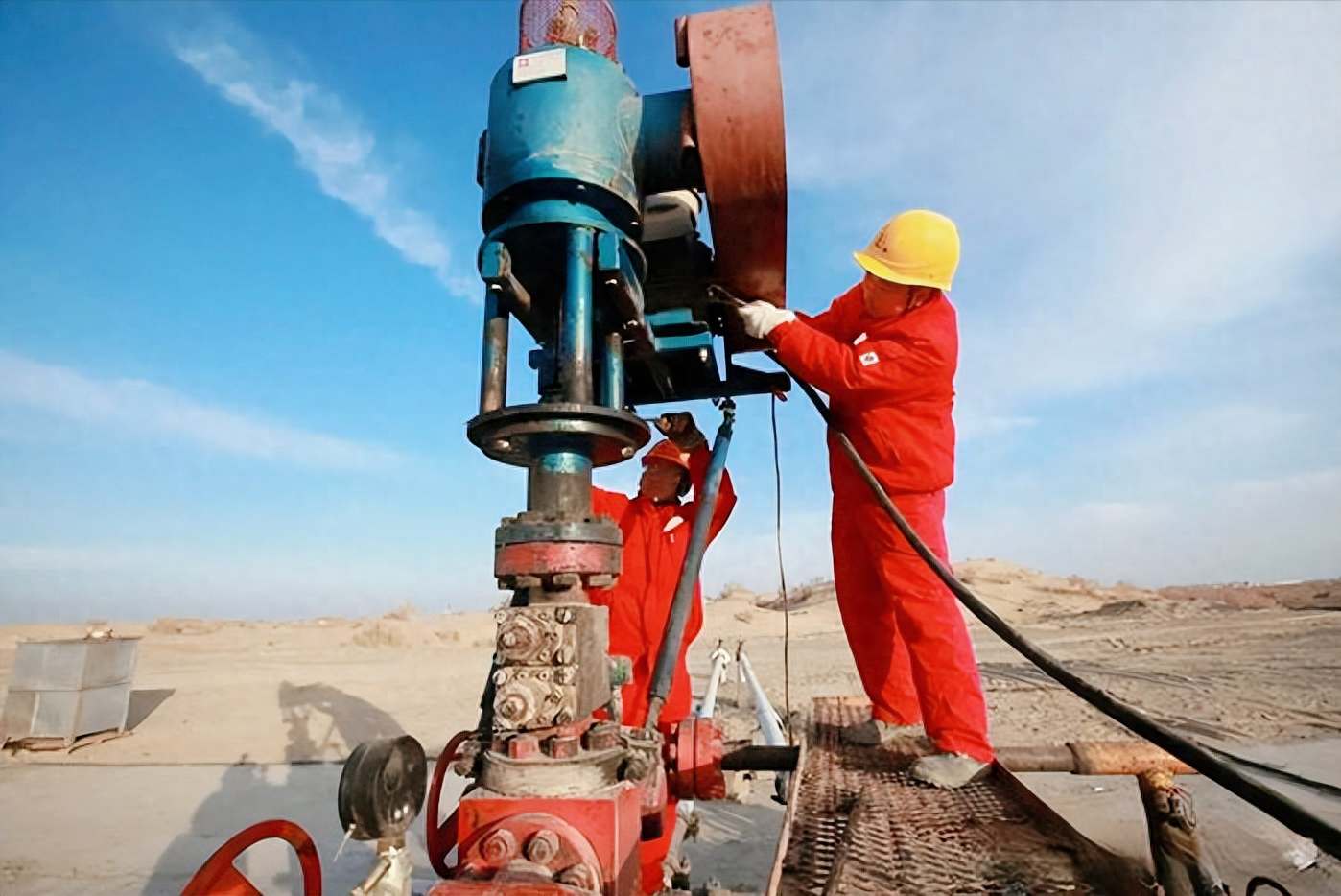 新澳門天天開好彩,地質勘探礦業(yè)石油_LMF50.316安全版