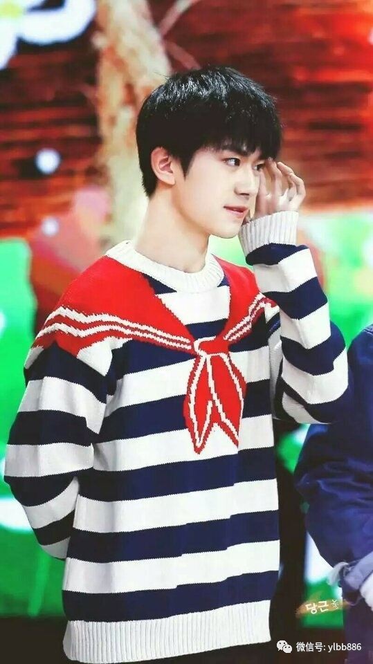 易烊千璽最新快本照片,快樂日常與友情紐帶展現(xiàn)瞬間