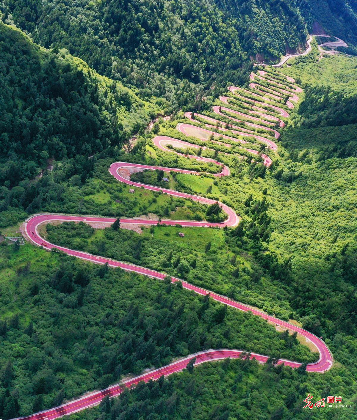 探秘九寨溝小巷秘境與特色小店,最新旅游攻略