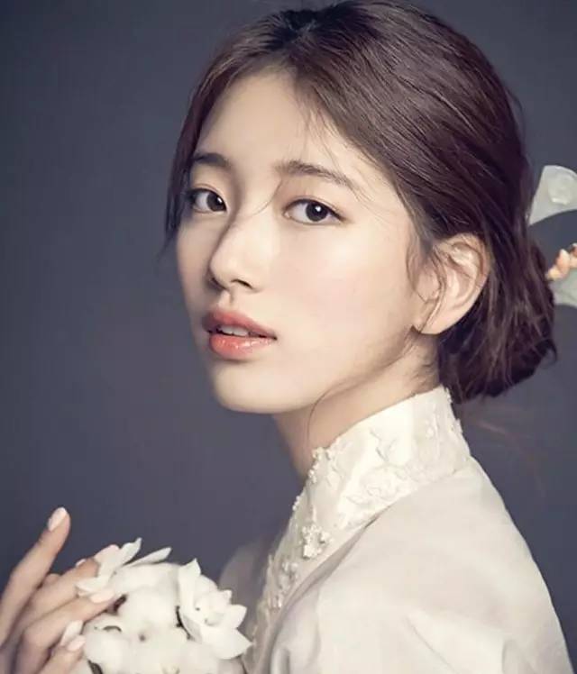 梅姓女演員的魅力世界探索