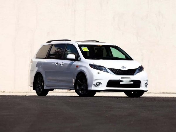 2017款塞納新車(chē)，啟程溫馨之旅